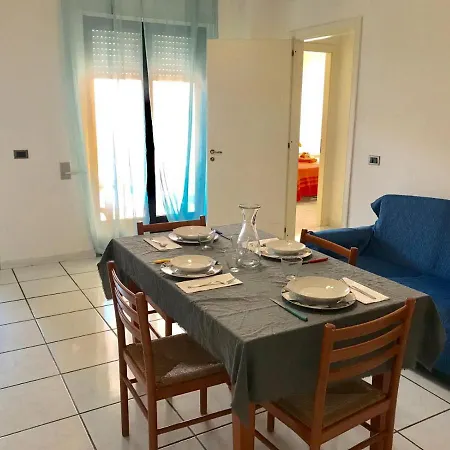 شقة فندقية Trilocale Lalla Sul Mare غالّيبولي